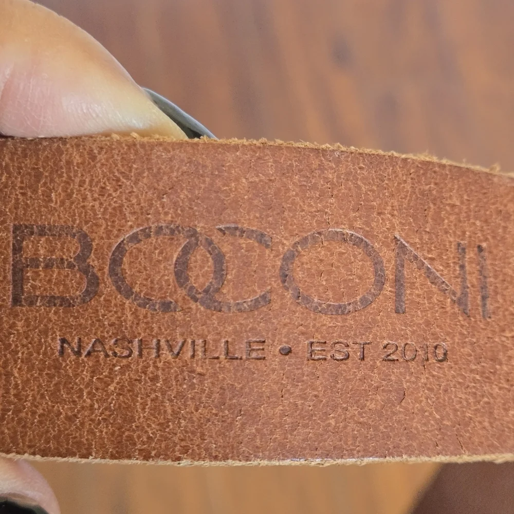 Boconi brown leather